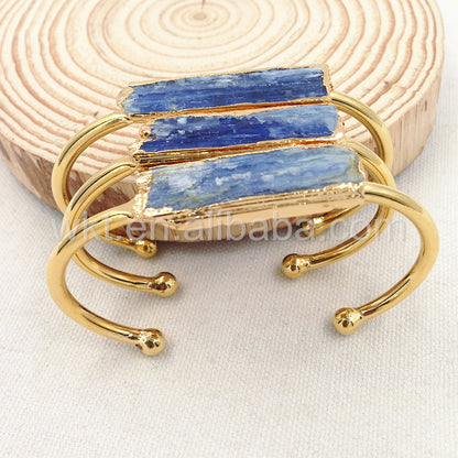 WT-B243 Beautiful Rough Blue Kyanite 24k Gold Plated Cuff Bangle, Natural Blue Kyanite Stone Cuff Bangle