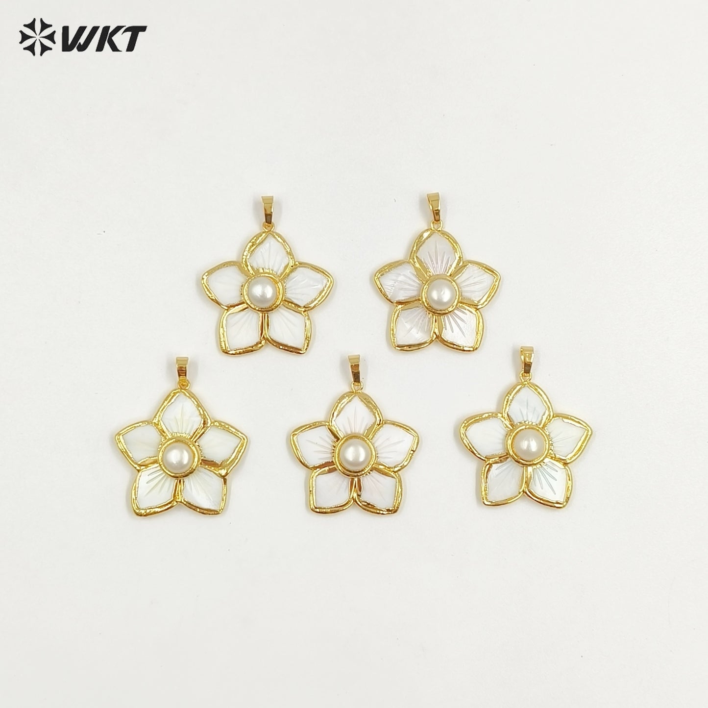 WT-JP415 How Lovely and Sweet Natural White Shell Carved Women Pearl Star Flower Pendants for Necklace