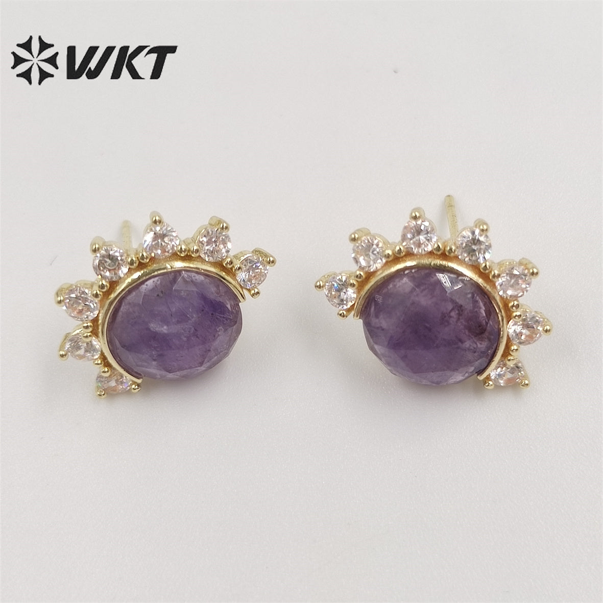 WKT-E671 WKT New Design Fashion Micropaved Cubic Zircon Round Stone Eye Studs Charming Natural Faceted Stone Earring Studs