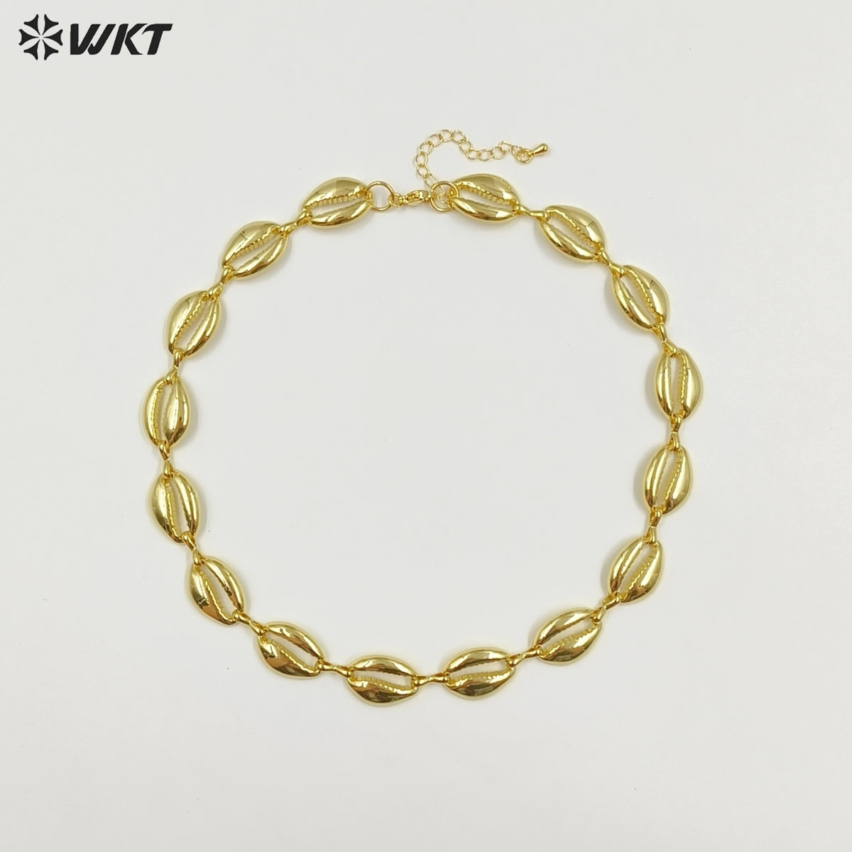 WT-JFN58 Wholesale Vintage Trendy Metal Yellow Brass Gold Plated Shell Shape Women Necklaces For Vacation Wearing Jewelry