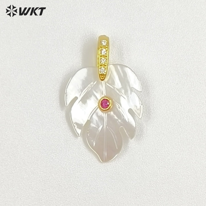 WT-JP487 Factory Wholesale Colorful Zircon And Shell Leave Shape Women Gold Pendants For Simple Style Necklace Decoration