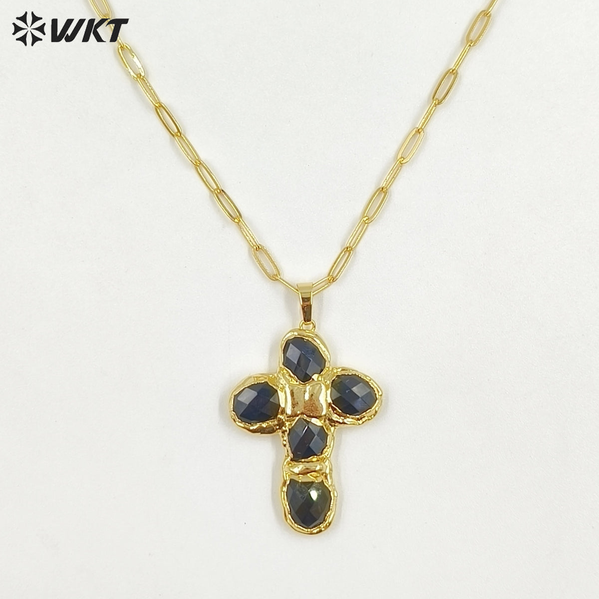 WT-N1543 Factory Wholesale High Quality 18K Gold Plated Natural Gemstone Cross Shape Pendant Necklaces As Women Trendy Jewelry