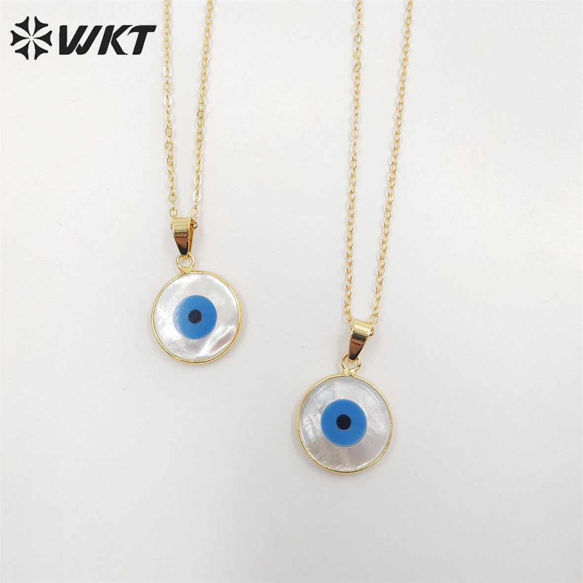 WT-N535 Beautiful Tiny Eye Charm Necklace Fashion Gold Round Natural MOP Eye Shell Charm Necklace Eye Necklace