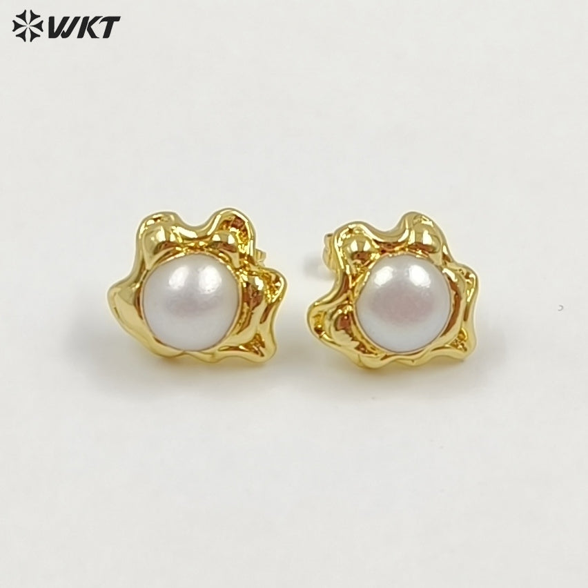 WT-EHP104 Delicate 18K Gold Plated Natural Freshwater Pearl Sun Shape Little Earrings Finding With Hoop For Women Jewelry DIY