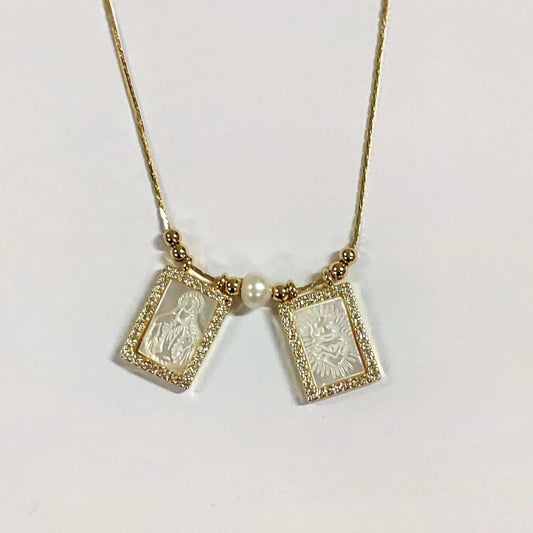 WT-JN217 Amazing New Religion Lady of Guadalupe Medal Necklace 18k Real Gold Plated Virgin Mary MOP Carved Grace Necklace