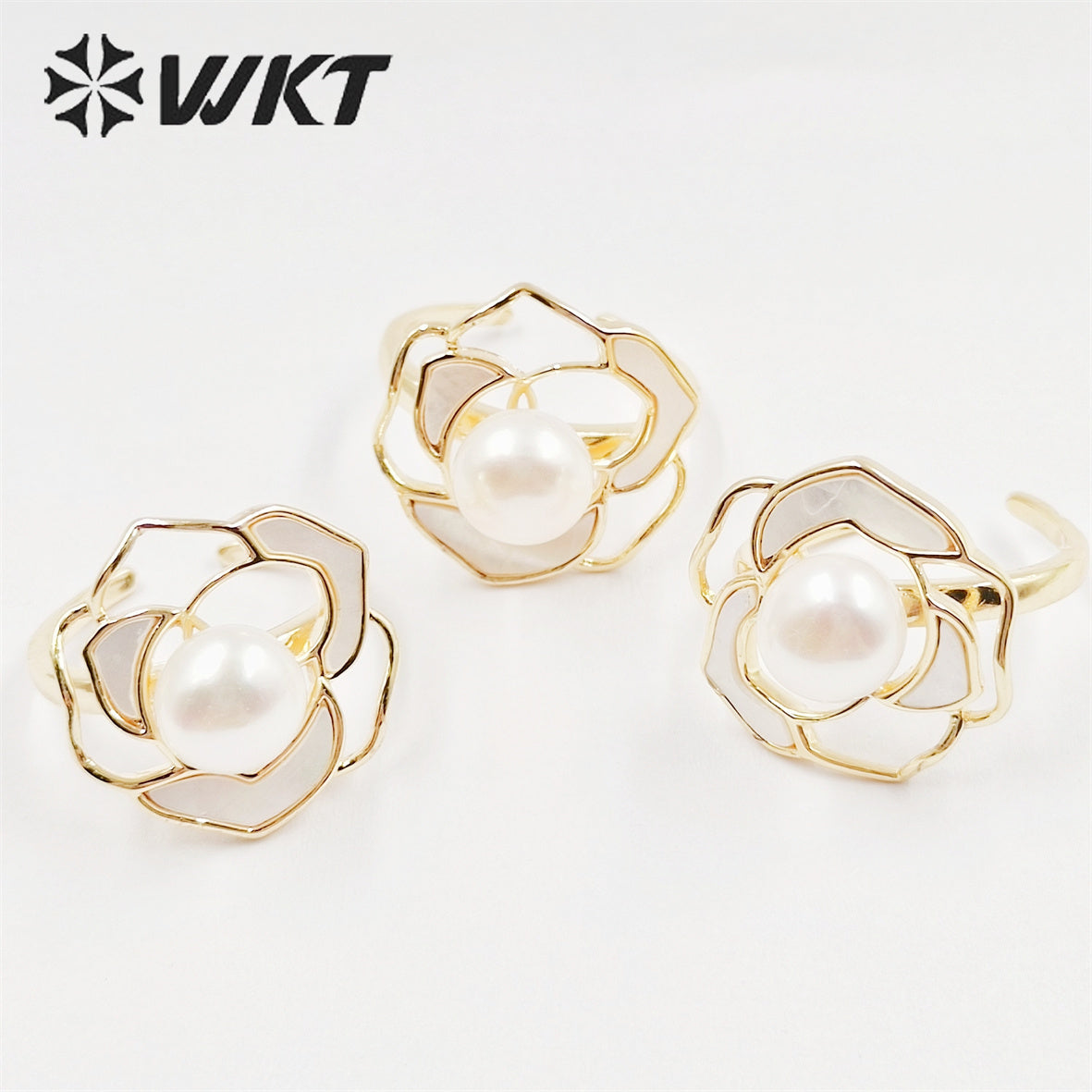 WT-MPR041 Wholesale New Fashion Rose Flower Pearl Ring Gorgeous MOP Shell Pearl Ring in 18k Real Gold Plated Jewelry Ring