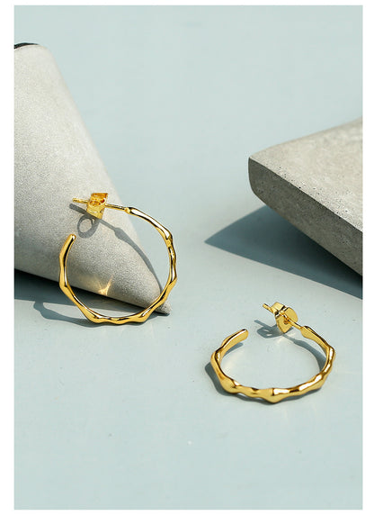 WT-E749 Women Fashion 18K Real Gold Plated NonTarnishable Simple C Shape Metal Huggie Earrings for Party