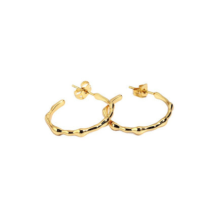 WT-E749 Women Fashion 18K Real Gold Plated NonTarnishable Simple C Shape Metal Huggie Earrings for Party