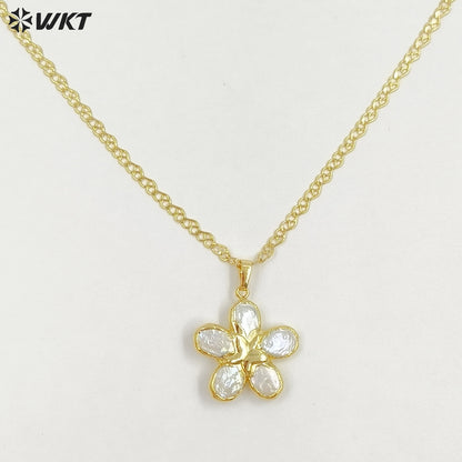 WT-JN339 Wonderful Gold Plated Natural Freshwater Pearl Flower Shape Pendant Necklace For Ladies Elegant Jewelry Wearing