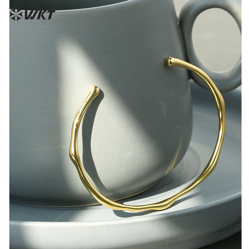 WT-B645 New Fashion Design 18K Real Gold Plated Resist Tarnishable Adjustable Open Size Lady Brass Simple Bangle