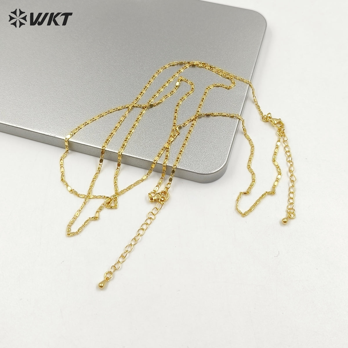 WT-BFN035 Beautiful and Delicate High Quality Women Gold Chain With 18k Gold Plated Brass Bracelet Chain Necklace
