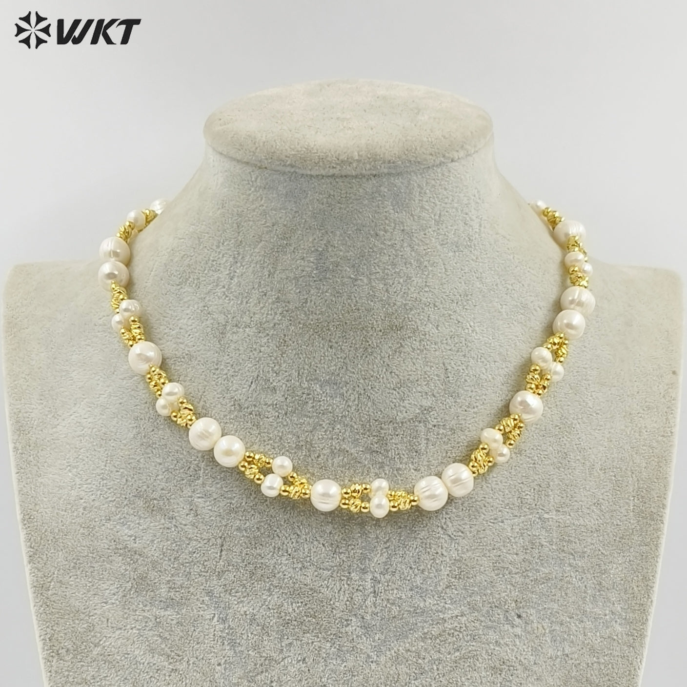 WT-JN376 16 Inch Luxury Simple Style 18K Gold Electroplated Beads And Natural Pearls Necklace For Lady Party Wearing Jewelry