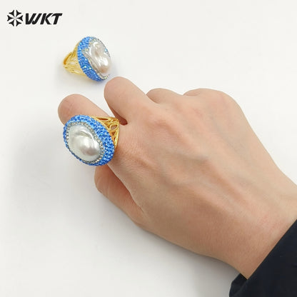 WT-MPR094 Wholesale Fashion 18K Gold Plated Natural Baroque Pearl With Blue Rhinestone Around Women Rings for Gift