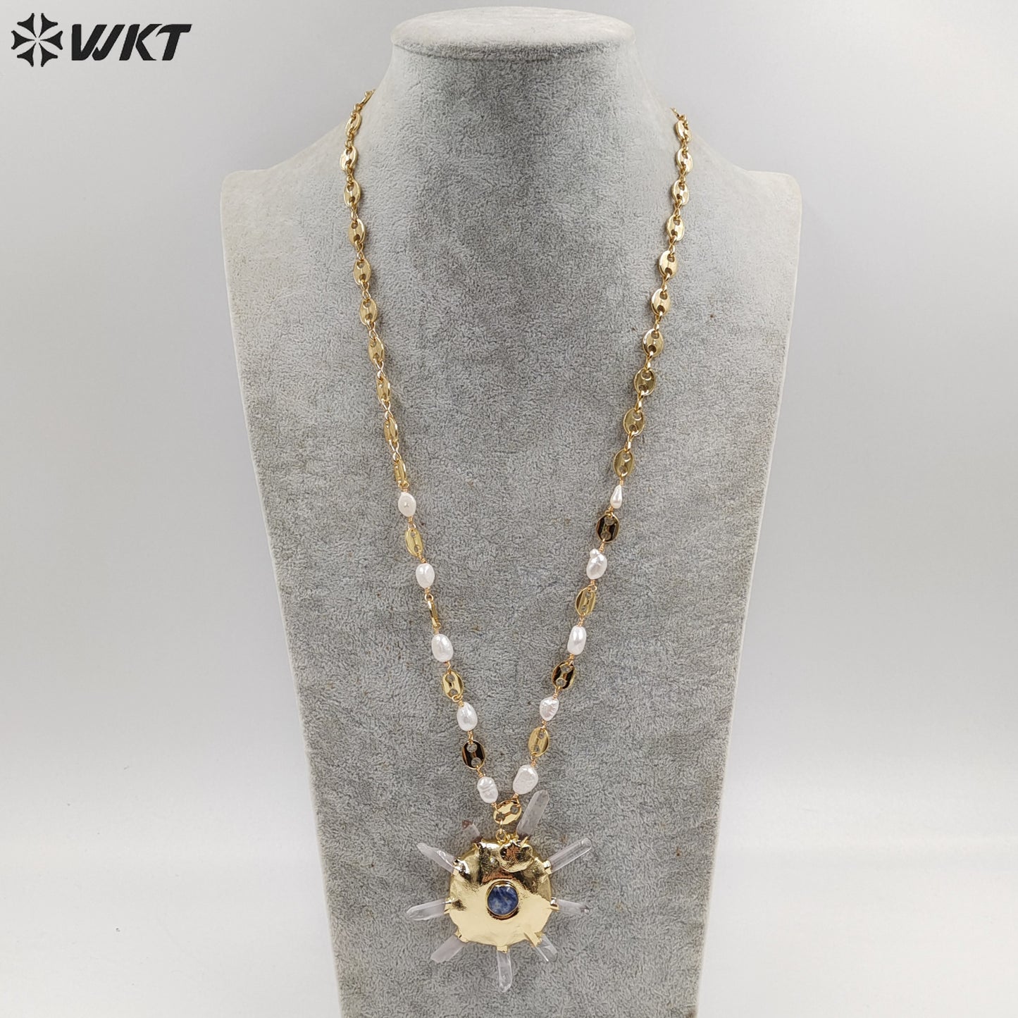 WT-JN248 Wholesale Punk Style  Crystal Quartz/Freshwater Pearl  18 inch Gift For Women   Sun Shaped Gemstone Necklace