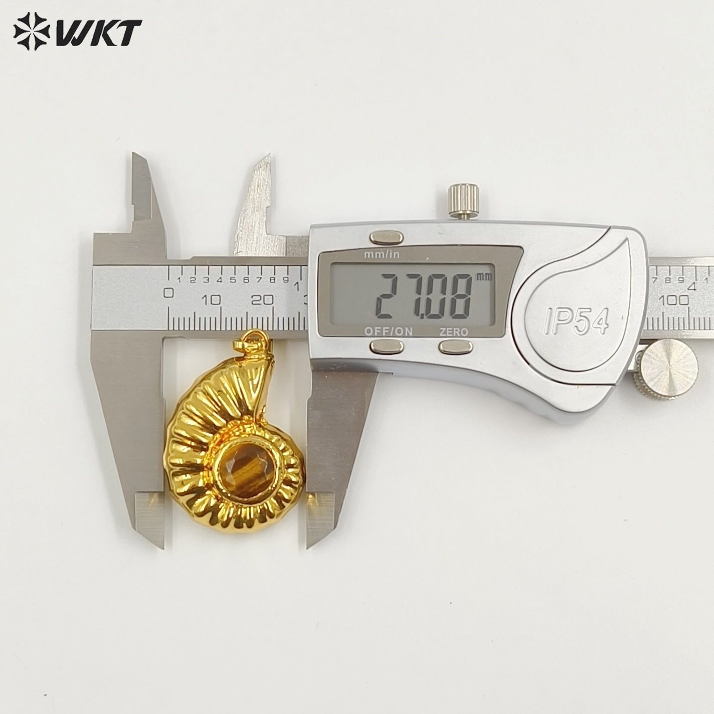 WT-P2056 High Quality Lovely Gold Silver Plated Metal With Natural Gemstones Shell Shape Pendants For Handmade Necklace DIY