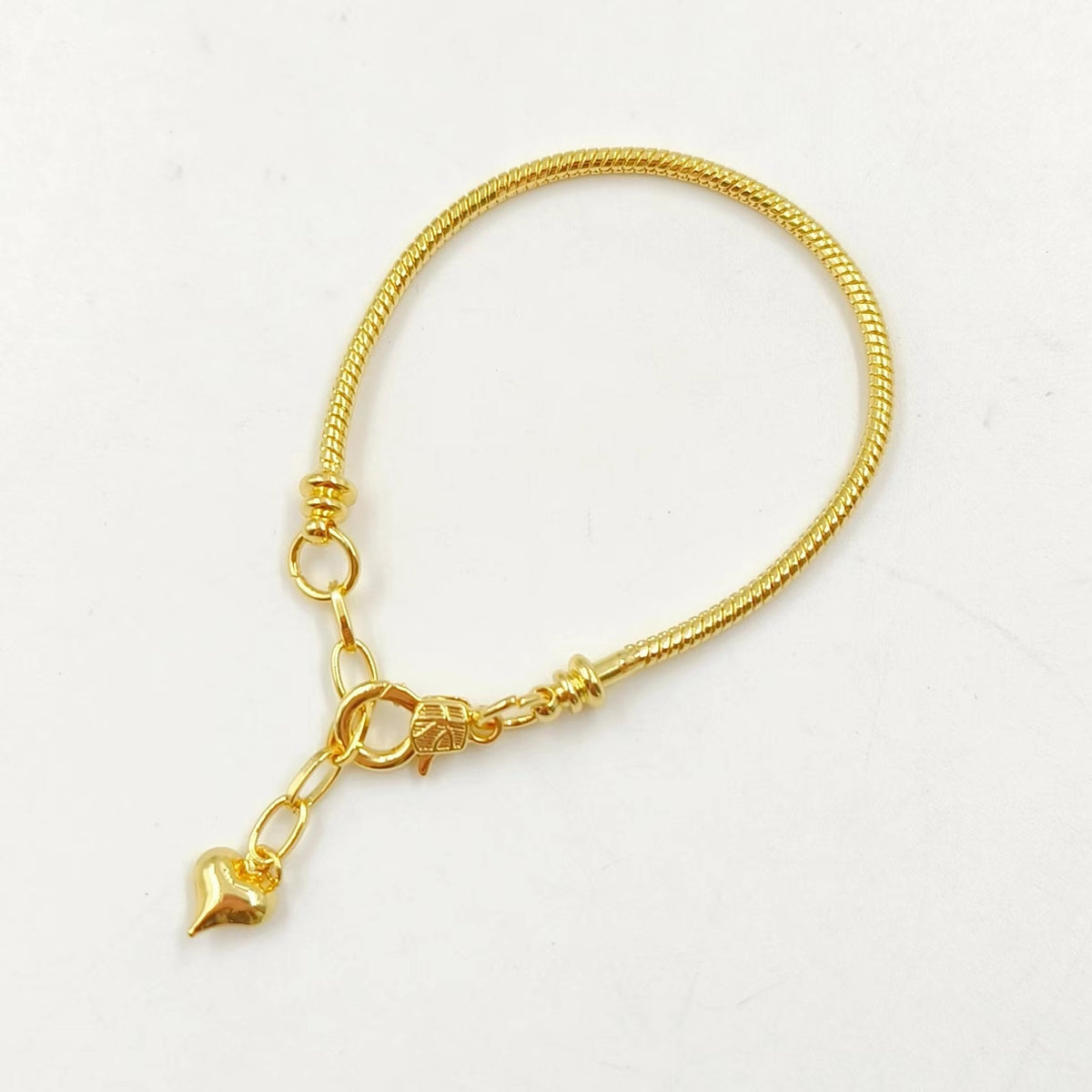 WT-JF344 Wholesale New Gold Plated Snake Chain Soft Metal Charm Bracelets Fashion Jewelry for Women