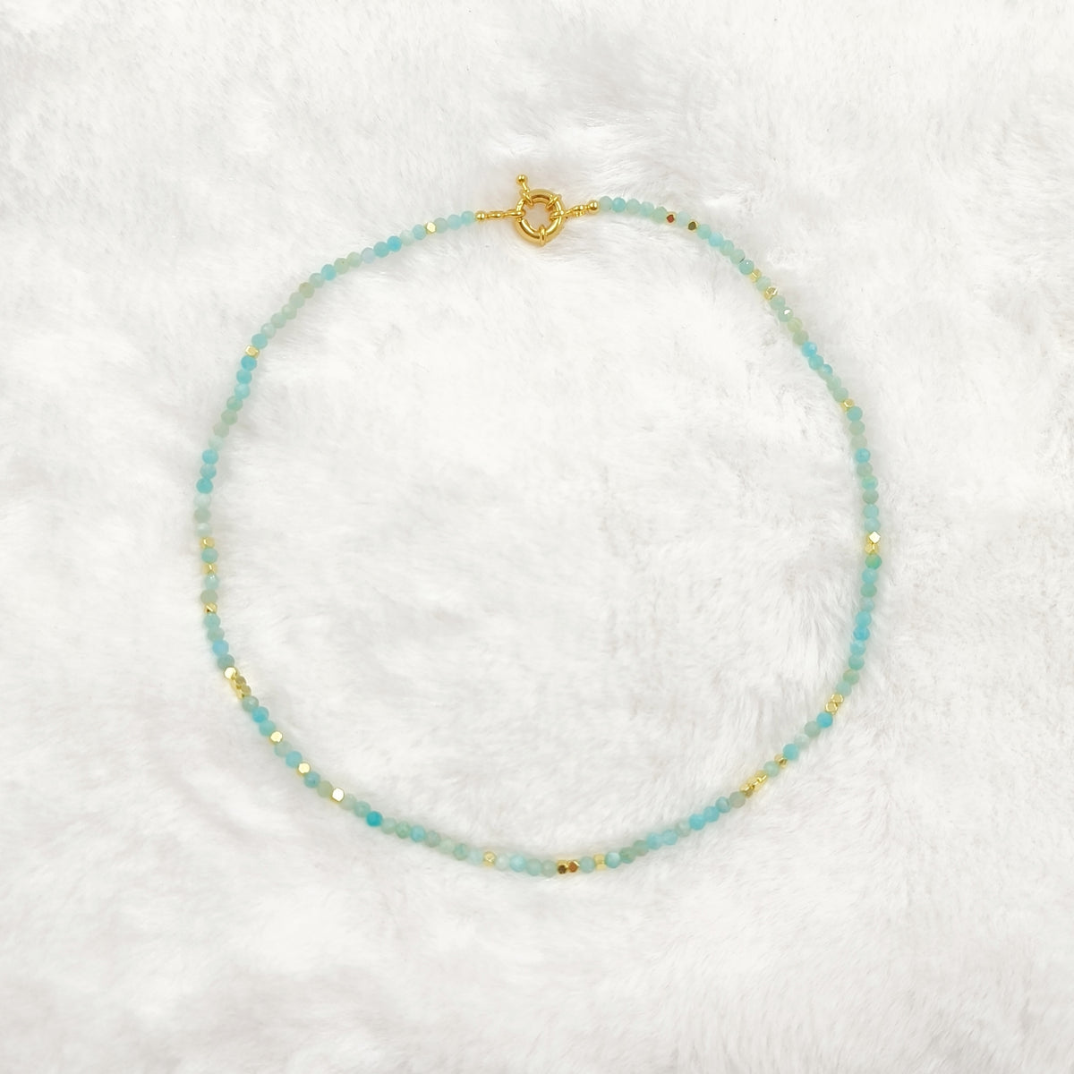WT-N1443 WKT Best 2023 Newest Natural Aura Cluster Quartz Necklace Women Simple Hoop Aura 3MM Stone Beads Necklace