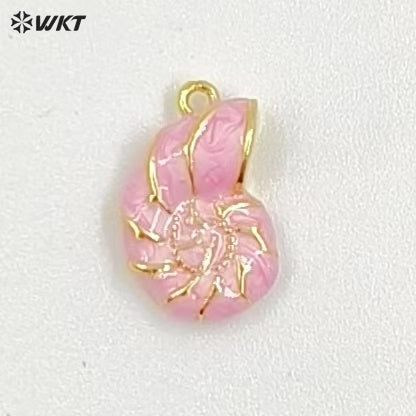 WT-MP309 Interesting Delicate Brass With Drop Oil Gold Plated Marine Animals Sea Turtles Shape Small Pendant For Necklace DIY