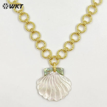 WT-JN398 Wonderful Design Gold Electroplated Thick And Thin Chain Splicing With Shell Pendant Necklaces As Women Fashion Jewelry