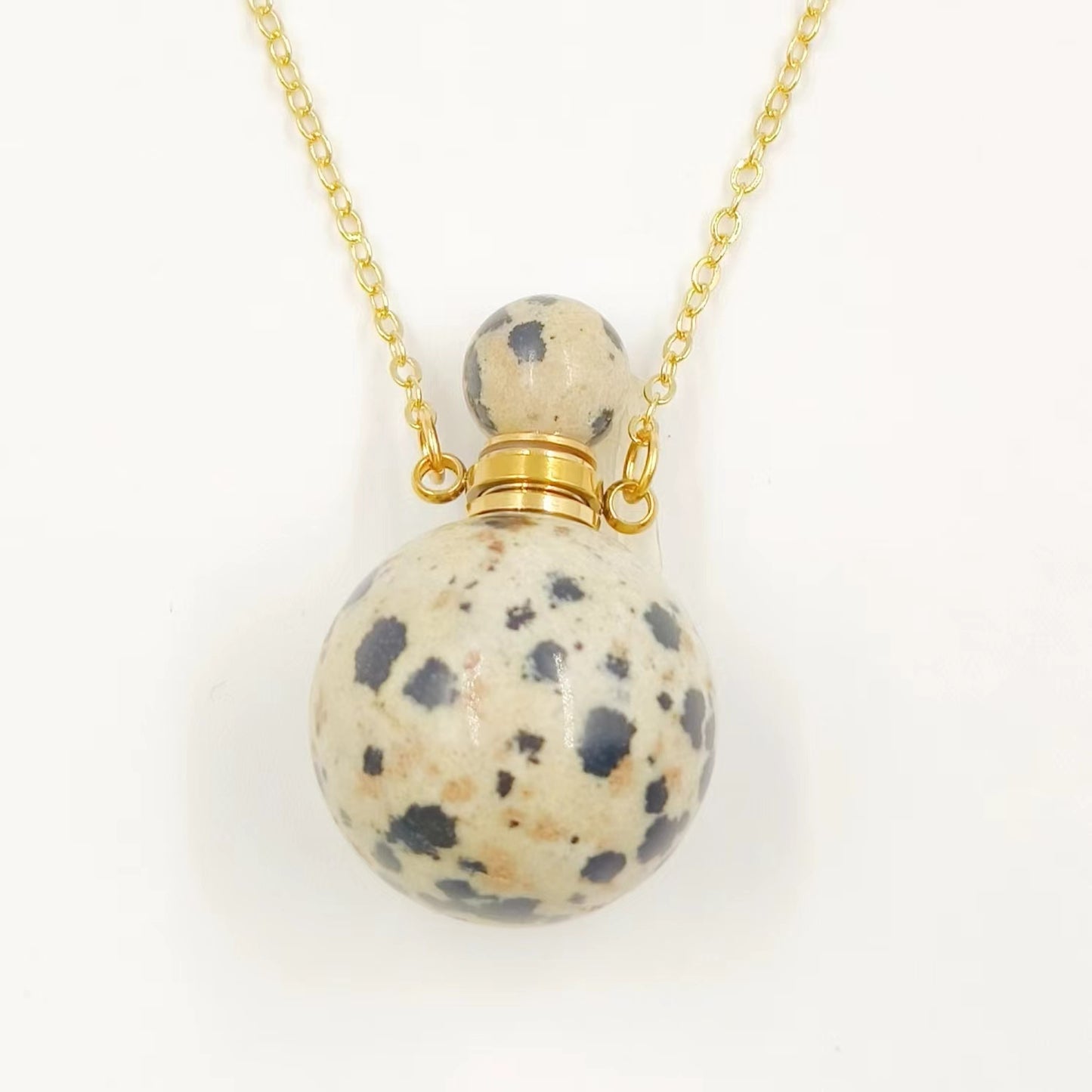WT-N1442 WKT Best 2023 Newest Natural Aura Cluster Quartz Women Simple Hoop Aura Perfume Bottle Necklace