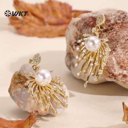 ME119 Exquisite Design 18K Gold Electroplated With Freshwater Pearl And Zircon Fireworks Shape Ladies Earrings Jewelry Gift