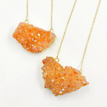 WT-N1440 WKT Best 2023 Newest Natural Aura Cluster Quartz Pendant Necklace Women Simple Hoop Aura Necklace