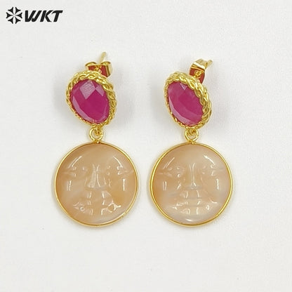 WT-MPE192 Unique Style Gold Plated Natural Jade And Shell Carved Face Shape Pendant Earrings For Female Special Party Gift