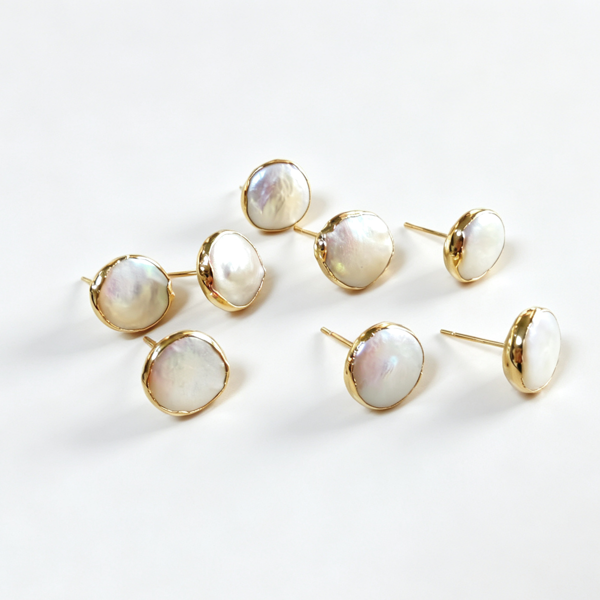 WT-MPE027 Wholesale Natural Freshwater square Pearl Studs Lady Fashion Gold Filled Real White Pearl Earrings Studs Gift Studs