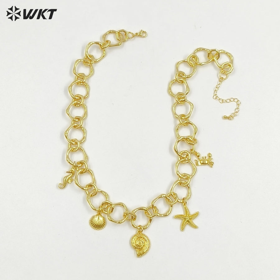 WT-JFN45 Summer Popular Yellow Brass 18K Gold Plated Big Circle Chain With Multi Little Charms Necklace For Cool Girls Jewelry