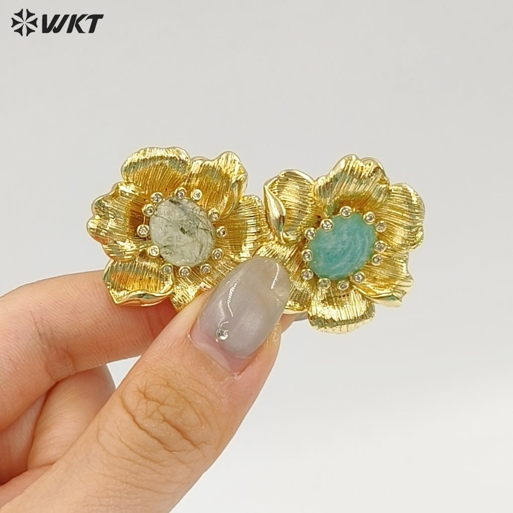 WT-P2049 Amazing Gold Plated Zircon And Multi Colors Natural Gemstones Flower Shape Pendants For Necklace Making Findings