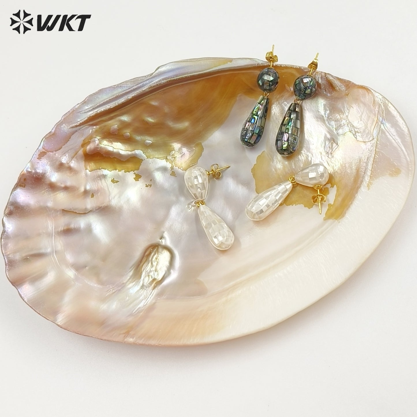 WT-MPE191 Gorgeous Trendy Natural White And Abalone Shell Waterdrop Shape Gold Earrings For Women Vintage Style Jewelry