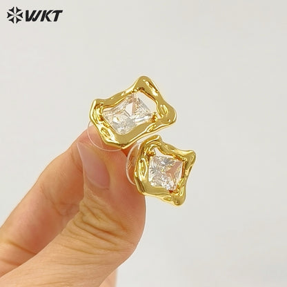 WT-JFN73 One Set Sales Sparkling Simple Design Gold Electroplated Zircon Necklace And Earrings For Women Luxury Jewelry