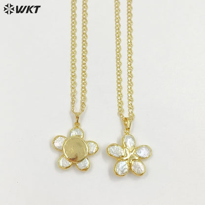 WT-JN339 Wonderful Gold Plated Natural Freshwater Pearl Flower Shape Pendant Necklace For Ladies Elegant Jewelry Wearing