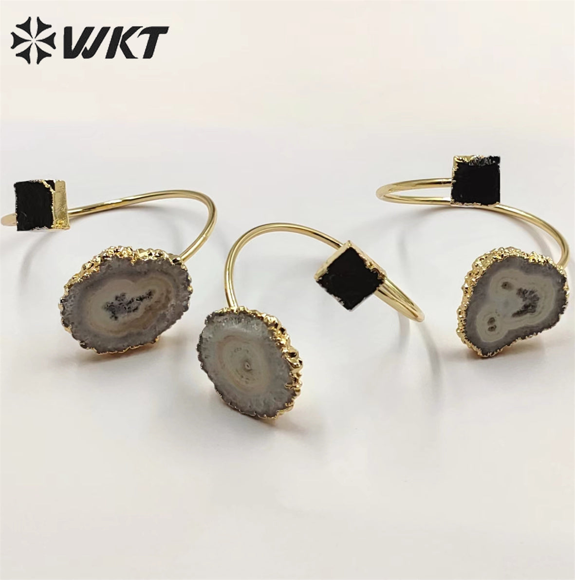WT-B625 WKT 2022 NEW Style Stelatite Quartz and Black Tourmaline Bangle Fashion Flower Shape Bangle Accessories Women