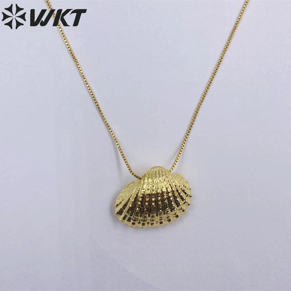 WT-JN235 Wholesale Newest Fashion Flash Fan Shell Design 18k Chain Gold Plated Exquisite High Quality Scallop Necklace