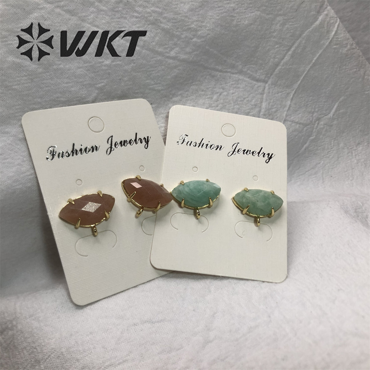 WT-E655 Fine Jewelry Design Fashion Natural Lapis Amazonite Stone Strawberry Crystal Amethysts Elegant Natural Stone Studs