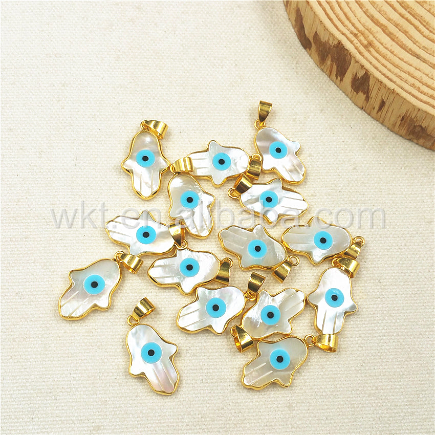 WT-P883 Wholesale Hot Eye Shell Hand Charm Pendant with Gold Plated