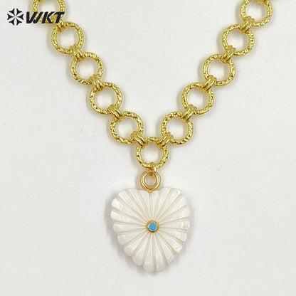 WT-JN398 Wonderful Design Gold Electroplated Thick And Thin Chain Splicing With Shell Pendant Necklaces As Women Fashion Jewelry