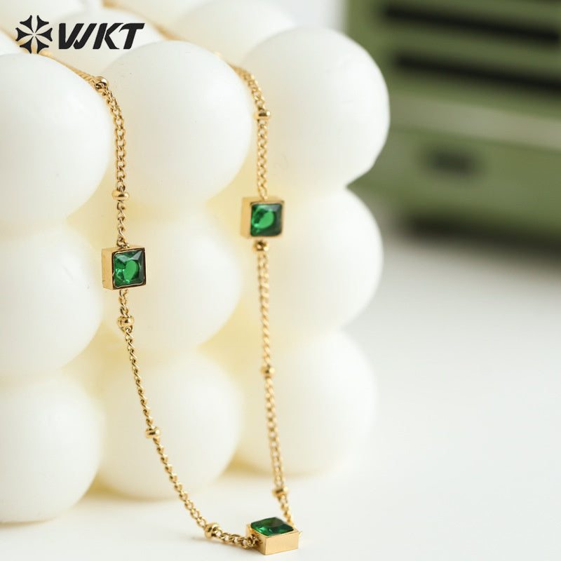 WT-REN035 French Elegant Necklace Square Combination Link Fine Versatile Color Zirconium Pendant Stainless Steel Necklace