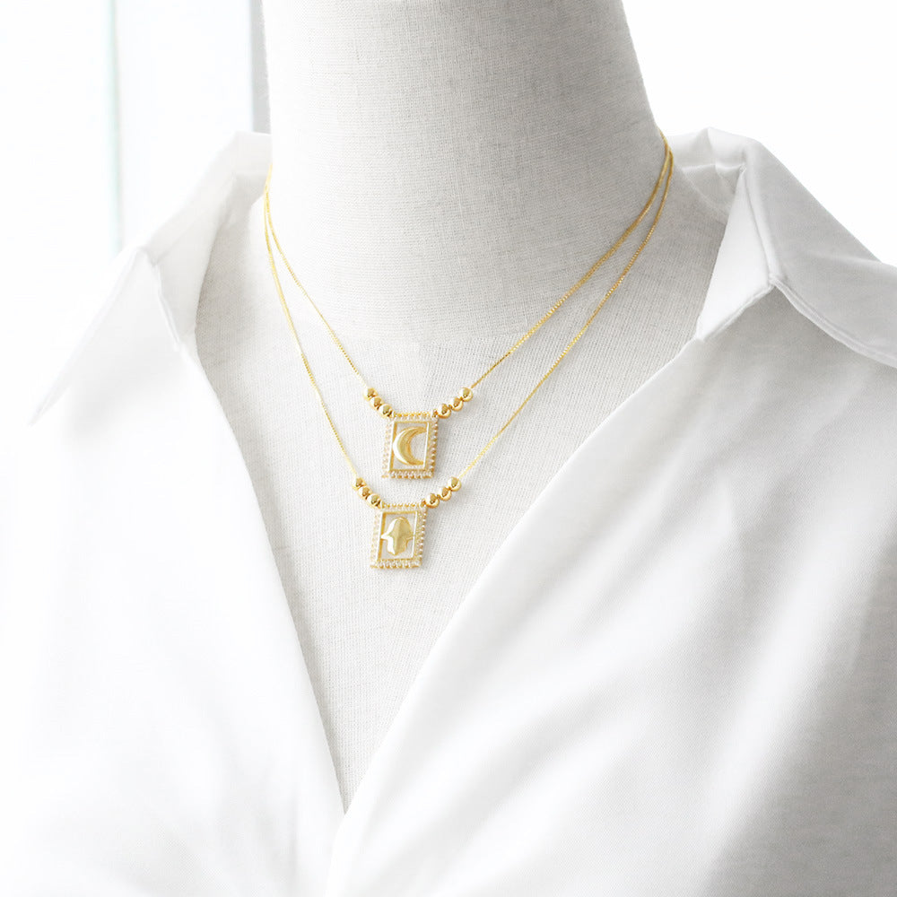 WT-JFN59 Trendy New Arrival Gold Plated Brass And Zircon Moon Star Patterns Square Pendants Necklace For Women Jewelry Accessory