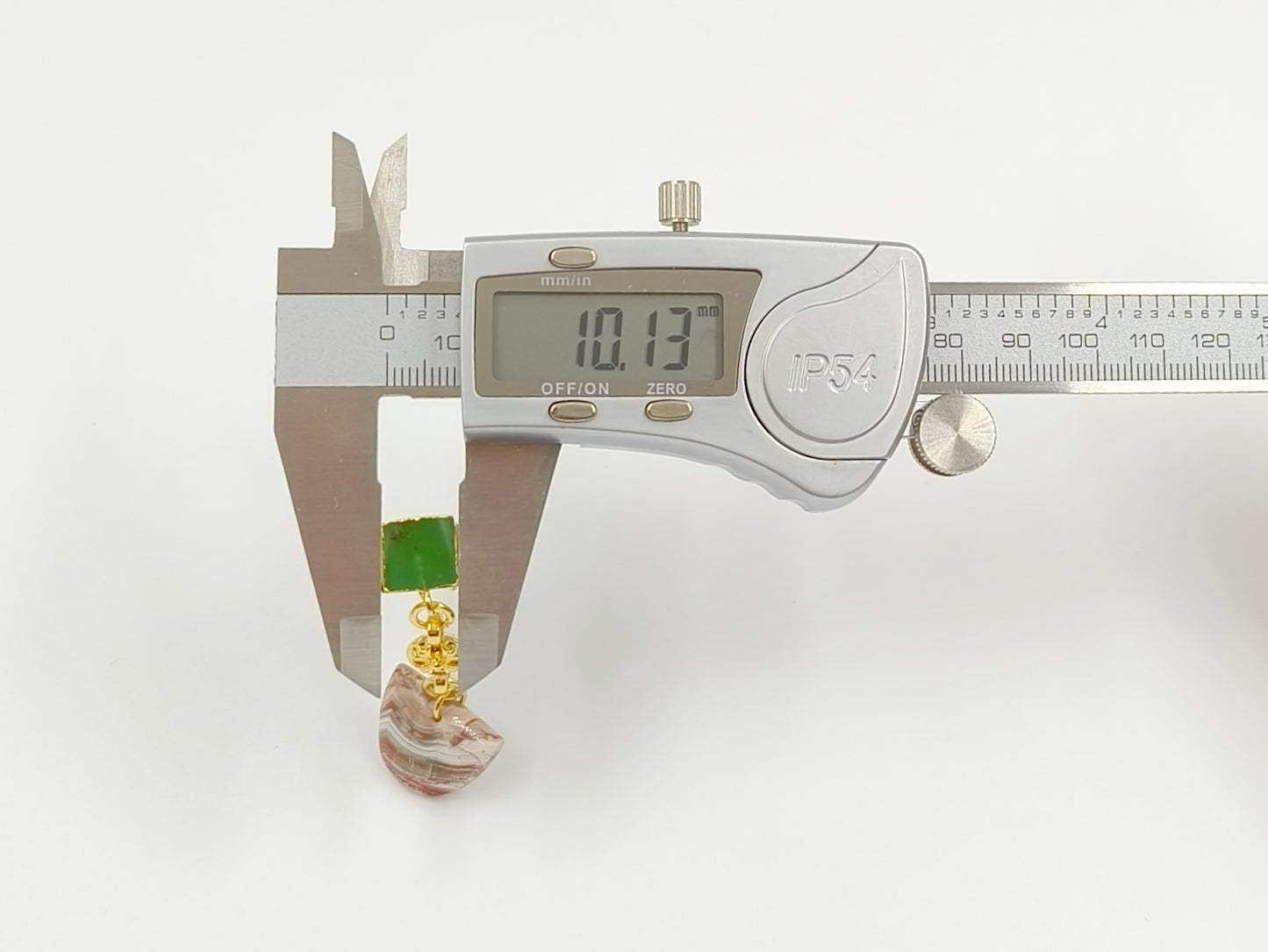 WT-E794 New Arrival Gold Plated Natural Mexico Agate And Chrysoprase Jade Semicircle Pendant Earrings For Girl Elegant Jewelry