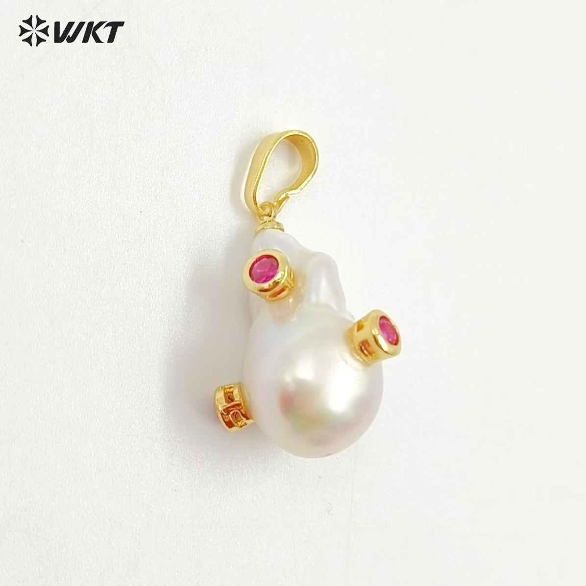 MP138 Wholesale Freshwater Pearl Pendant Pearl With CZ Charm Natural Shape Fashion Charm Jewelry Pearl Pendant