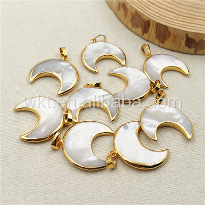 WT-P1028 Exclusive Mother of Pearl Jewelry Pendant Natural Pearl Jewelry Crescent Shape 18k Real Gold Plated White Shell Moon