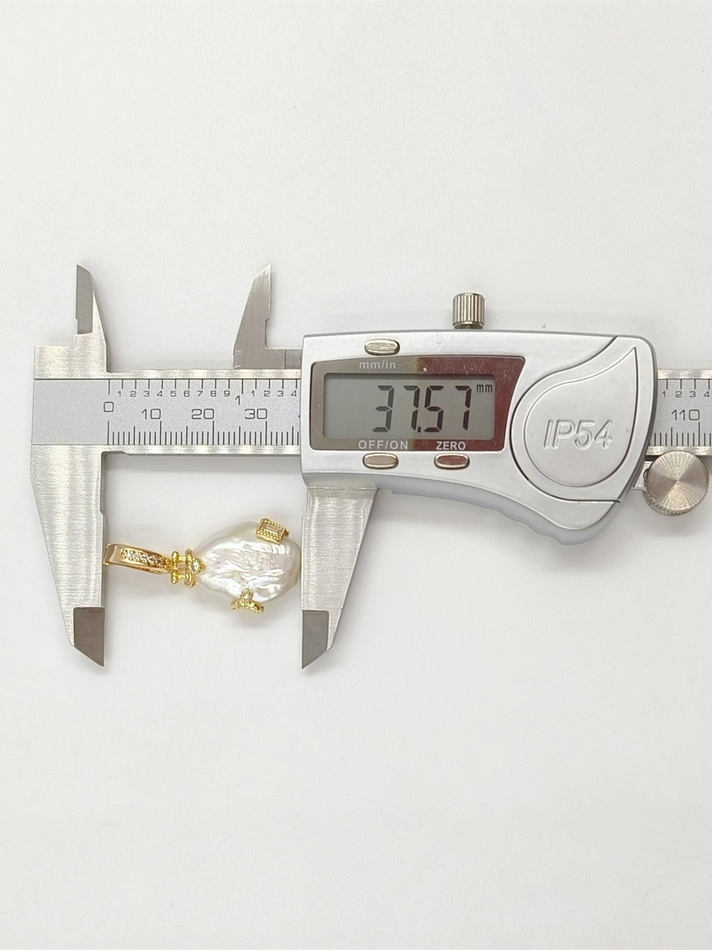 WT-JP457 Exquisite Unique 18K Gold Plated Zircon And Natural Freshwater Pearl Pendants For Women Jewelry Making Findings