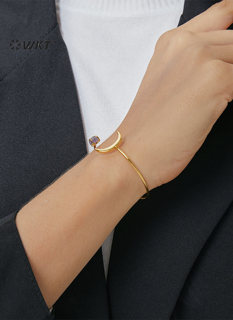 WT-MB130 Resist Tarnishable Elegant Women Bangle Moon Shape With Amethyst and Zircon Gold Color Fashion Jewelry High Quality