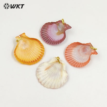 WT-JP504 Newest Items Wholesale Zircon And Natural Colors Scallop Shell Pendants For Friends Party Present Jewelry Making