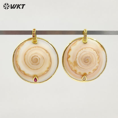 WT-JP486 Trendy Design 18K Gold Electroplated Natural Shell With Colorful Zircon Pendants For Women Popular Jewelry Making