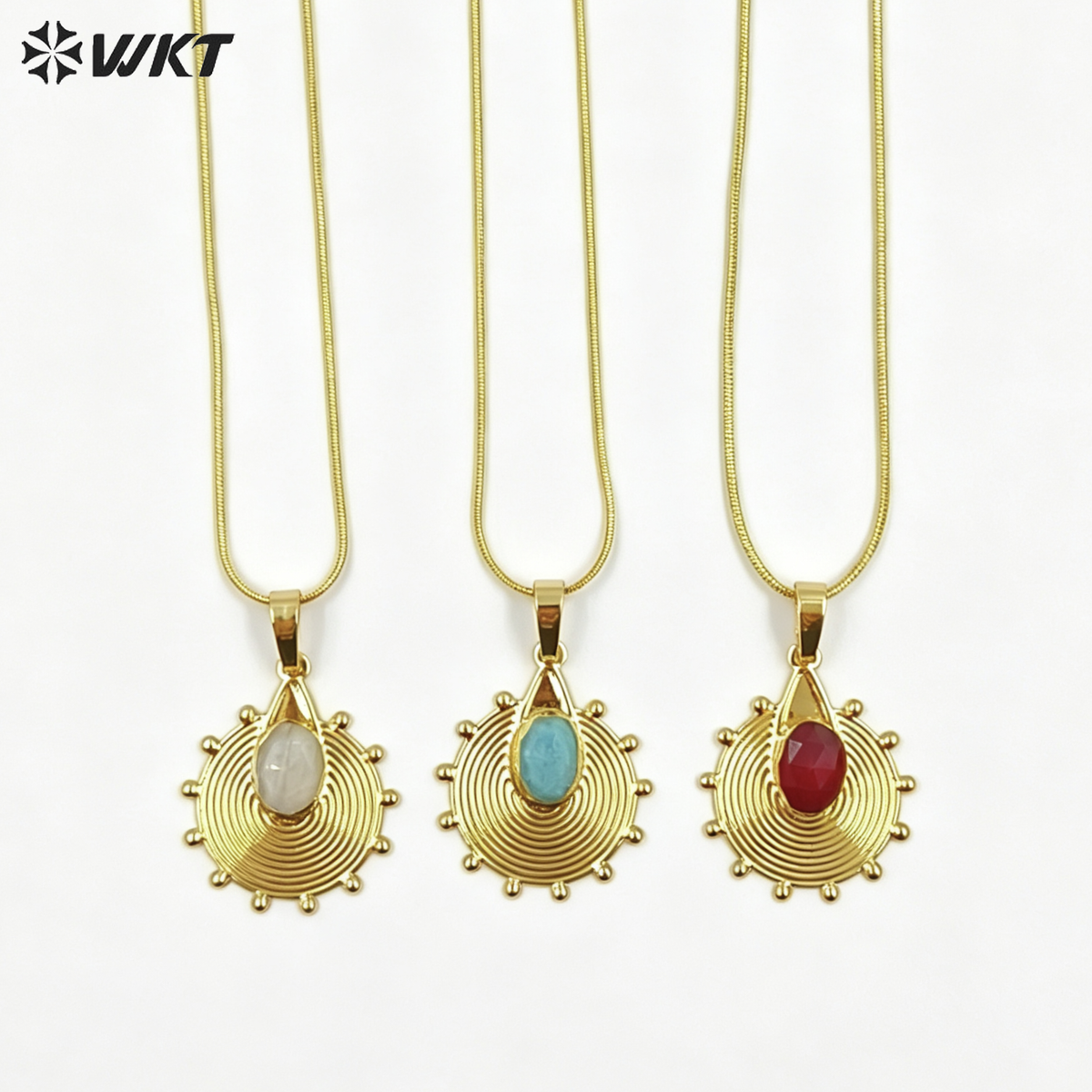 WT-N1545 Trendy Unique Gold Electroplated Natural Gemstone Sun Shape Pendant Necklaces As Women Party Wearing Accessory