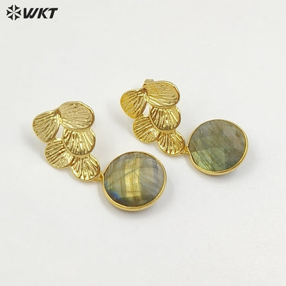 WT-E791 Graceful Cute Gold Electroplated Natural Labradorite And Shell Pendant Grape Shape Earrings For Ladies Engagement Gift