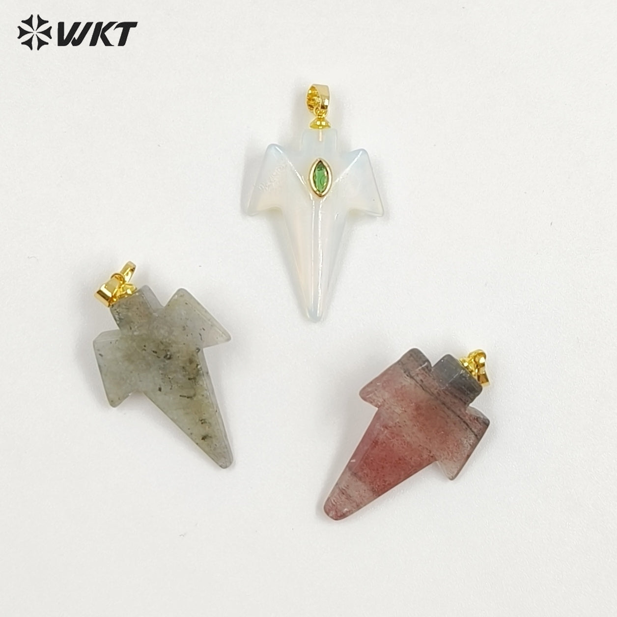 WT-P2096 Unique Design Zircon And Various Natural Gemstones Sword Shape Gold Pendants For Exclusive Necklaces Hand Making